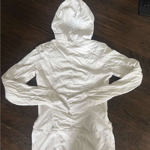 Lululemon women’s white zip up jacket size 8 - Picture 4 of 6